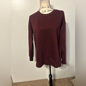 Xersion burgundy sweatshirt sporty gym active athleisure